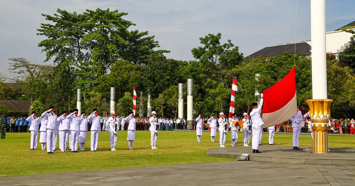 Sambut HUT ke-81 RI, Sejumlah Pemda Bagikan dan Imbau Pemasangan Bendera